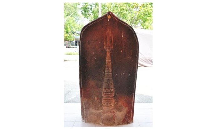 A terracotta boundary marker with Purna-Kalasha symbol at Sri Dhammaram temple, Muang district, Yasothon province