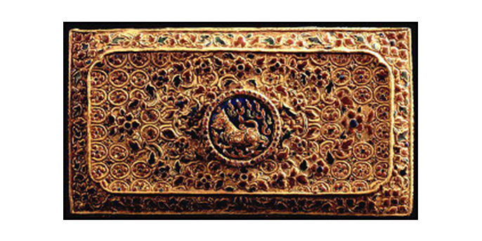 An enameled gold betel nut casket decorated with the Rajasiha seal