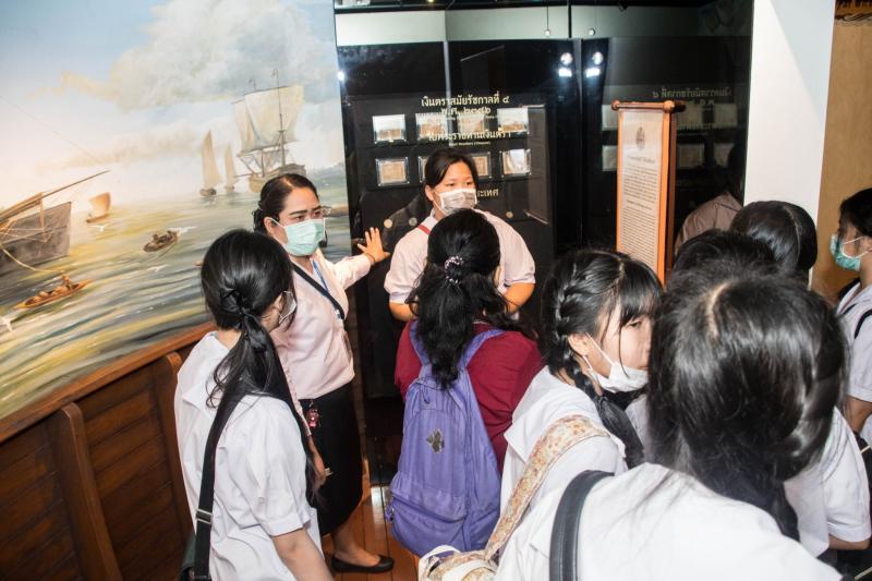 โรงเรียนศรีอยุธยา ในพระอุปถัมภ์ฯ เข้าชมการจัดแสดง ณ พิพิธภัณฑ์เหรียญกษาปณานุรักษ์