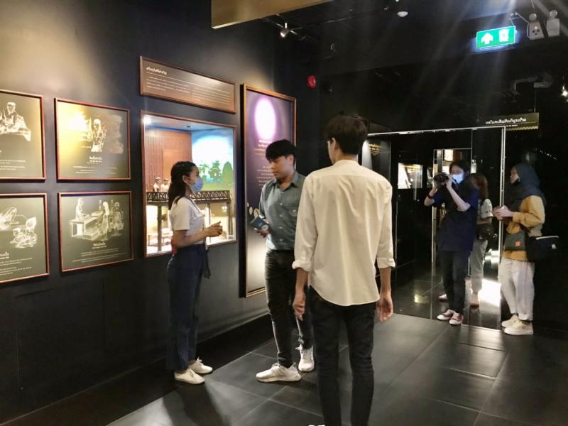 นักศึกษามหาวิทยาลัยเทคโนโลยีพระจอมเกล้าธนบุรี เข้าถ่ายทำวีดิทัศน์ ณ พิพิธภัณฑ์เหรียญกษาปณานุรักษ์