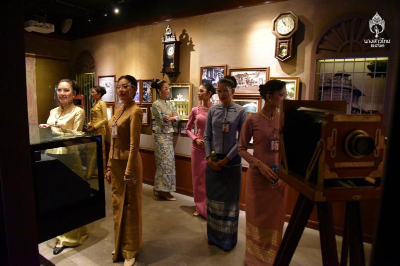 คณะผู้เข้าประกวดนางสาวไทย เข้าเยี่ยมชมพิพิธภัณฑ์เหรียญกษาปณานุรักษ์