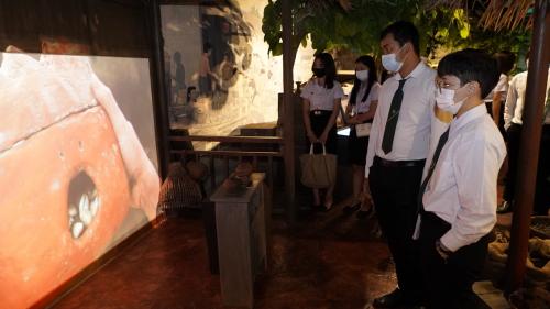 อาจารย์และนักศึกษามหาวิทยาลัยราชภัฏอุดรธานีเข้าชมพิพิธภัณฑ์เหรียญกษาปณานุรักษ์